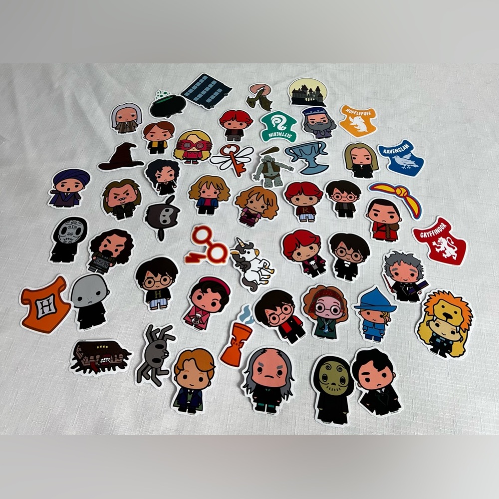 Lot of 50 Vinyl Harry Potter Stickers